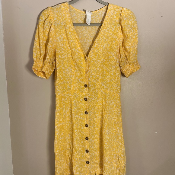Medium H&M Yellow Floral Sundress - Picture 1 of 4